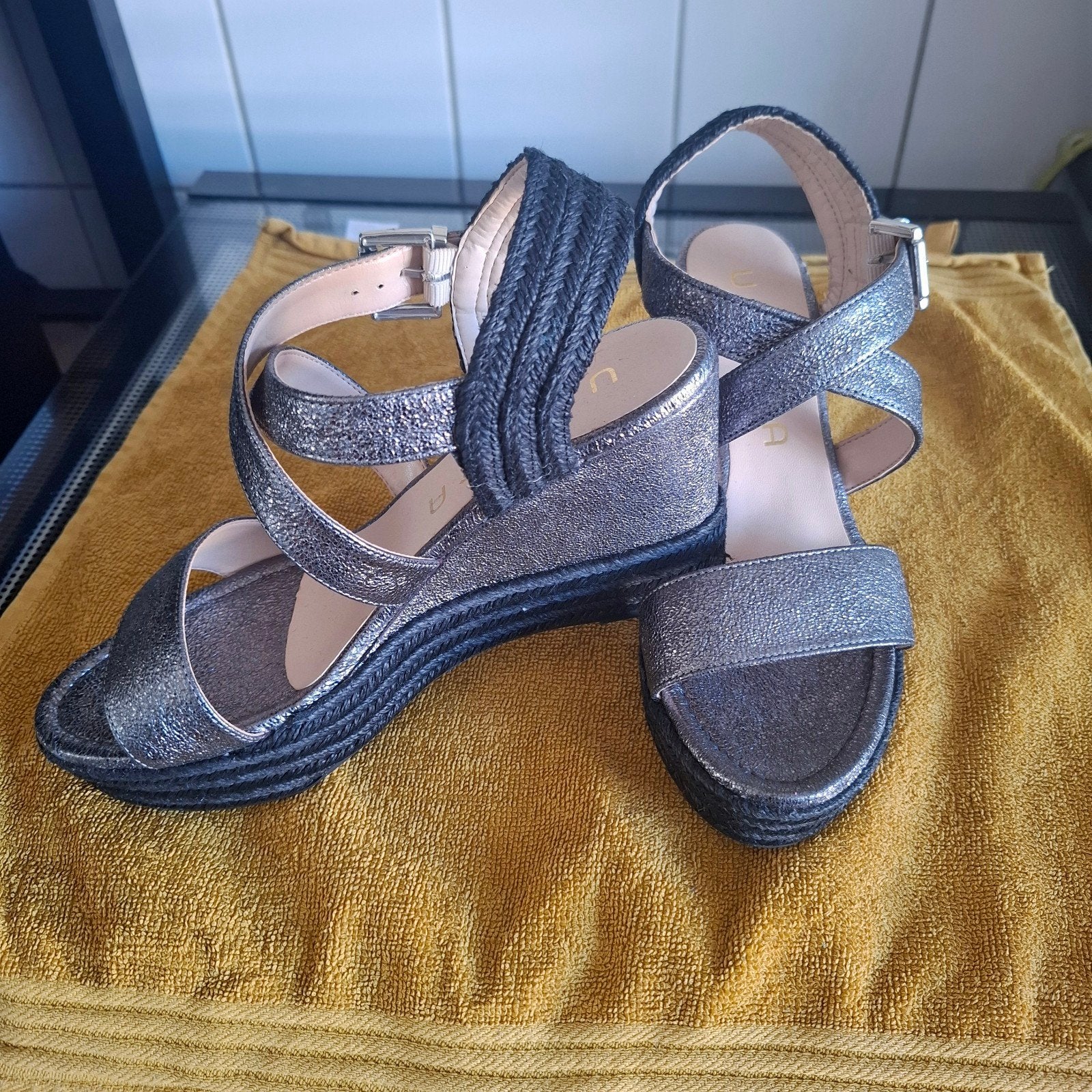 Nieuwe leren schoenen van Unisa, maat 39, Nieuw, Grijs, Unisa, Sandalen of Muiltjes