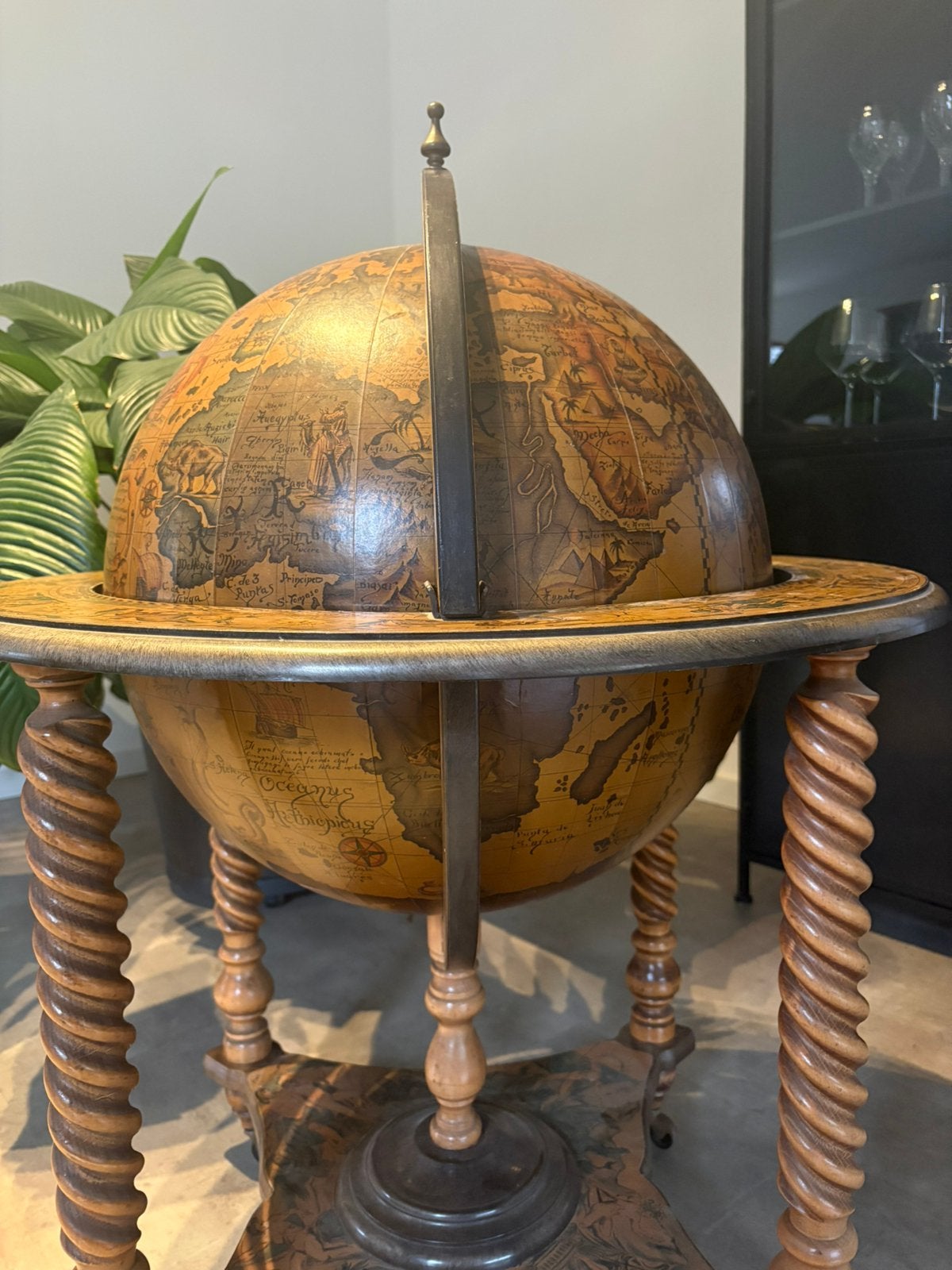 Antieke bar globe drank wereldbol globebar minibar barglobe, Ophalen of Verzenden
