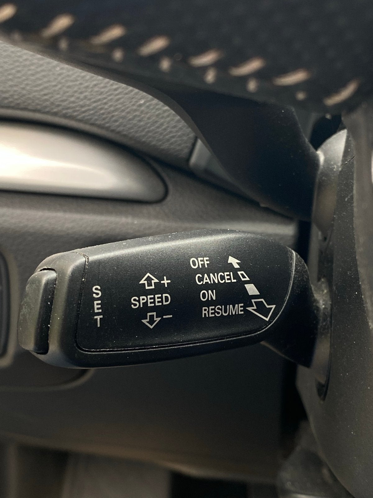 Foto 15 van Audi A3 1.4 TFSI ULTRA COD 110KW Sportback 2015 Zwart