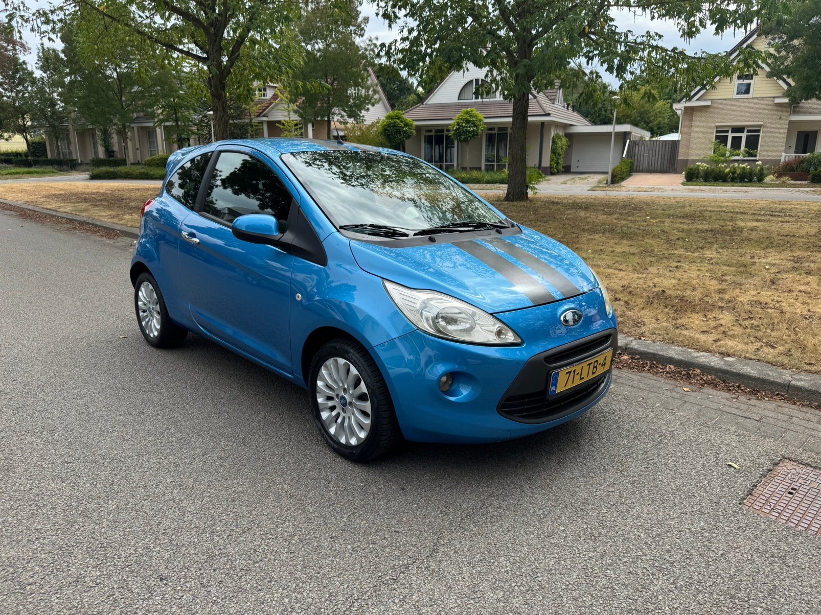 Ford Ka 1.2 Titanium X | Parkeersensoren | Nieuwe APK, Voorwielaandrijving, 4 cilinders, Origineel Nederlands, Bedrijf