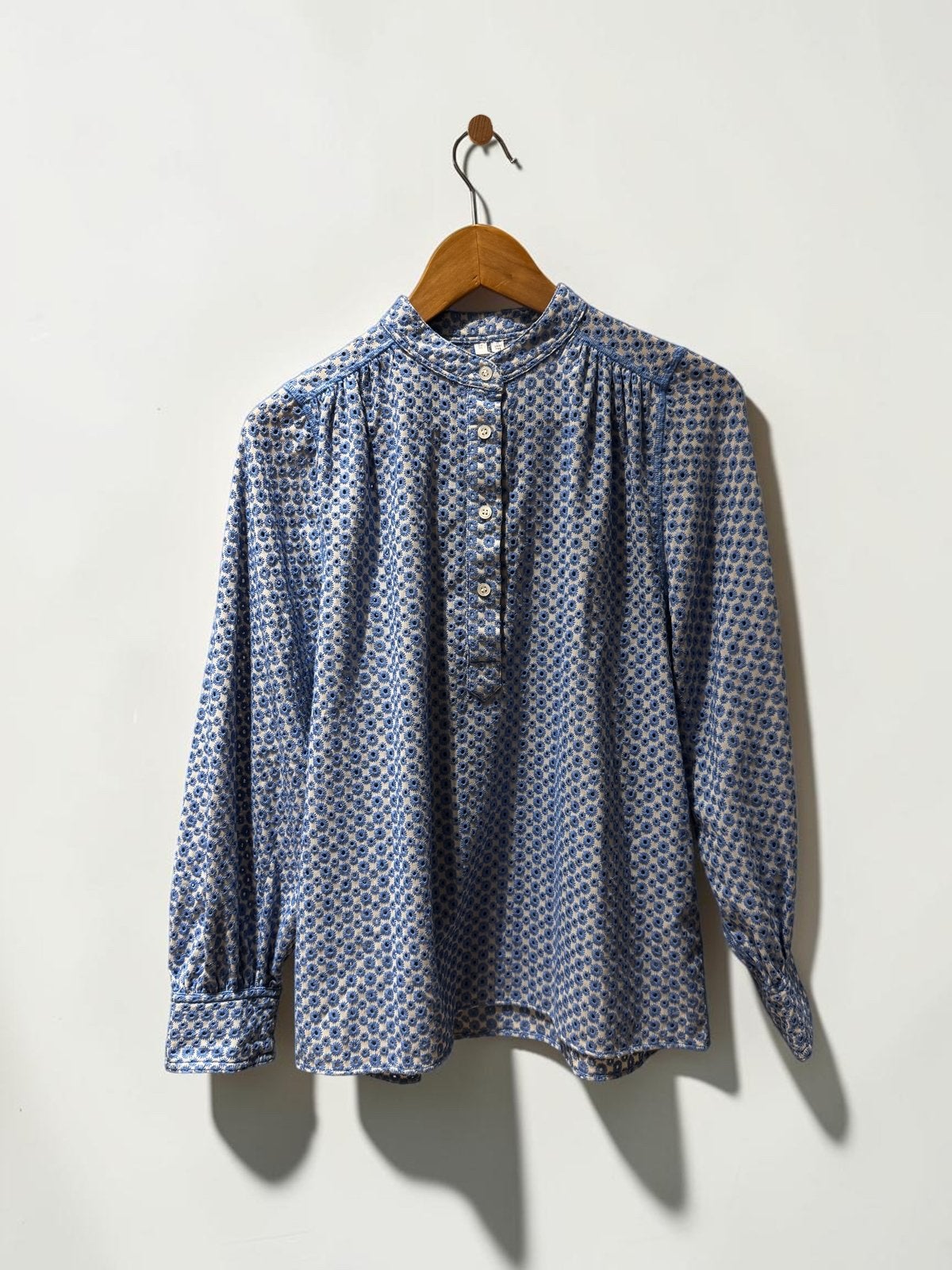 Arket embroidered blouse top 32 XXS ook 34 en 36 blauw, Ophalen of Verzenden, Zo goed als nieuw, Maat 34 (XS) of kleiner, Blauw