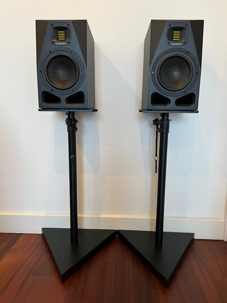 Adam Audio A7V + Standaards (evt. ruil Genelac), Studiomonitor, Zo goed als nieuw, Minder dan 60 watt, Ophalen