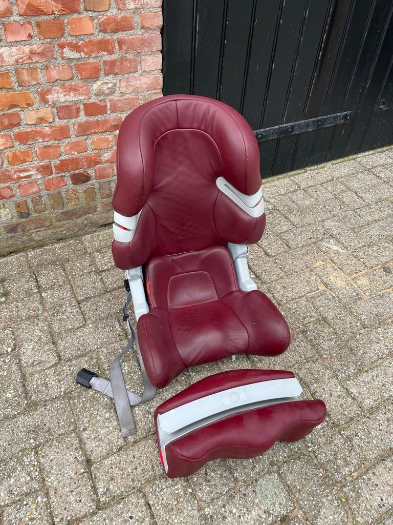 BMW Kinderstoel - Rood Leer - Groep 2/3 (15-36 kg), Kinderen en Baby's, Overige merken, Autogordel of Isofix, Gebruikt, 15 t/m 36 kg