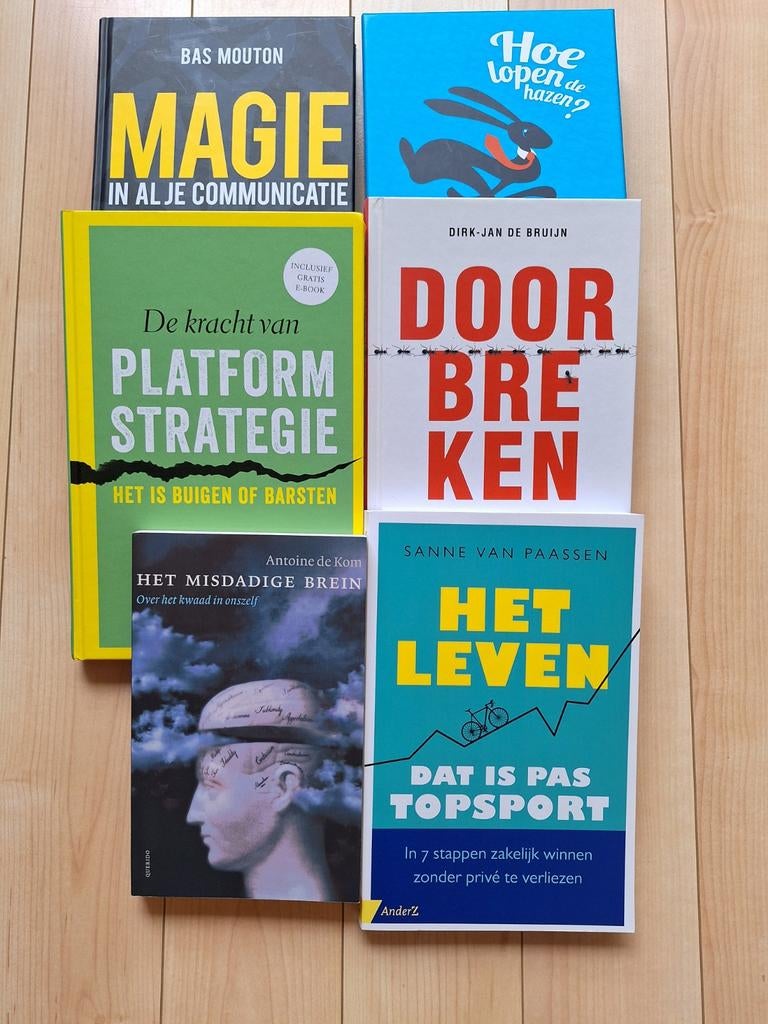 5 zelfhulpboeken en 1 spel in 1 pakket., Ophalen of Verzenden, Zo goed als nieuw