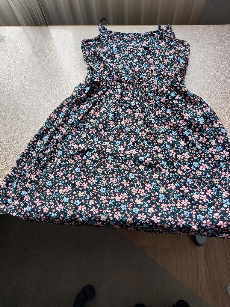 zomerjurkje maat 140, Kinderen en Baby's, Kinderkleding | Maat 140, Ophalen of Verzenden, Gebruikt, Meisje, Jurk of Rok