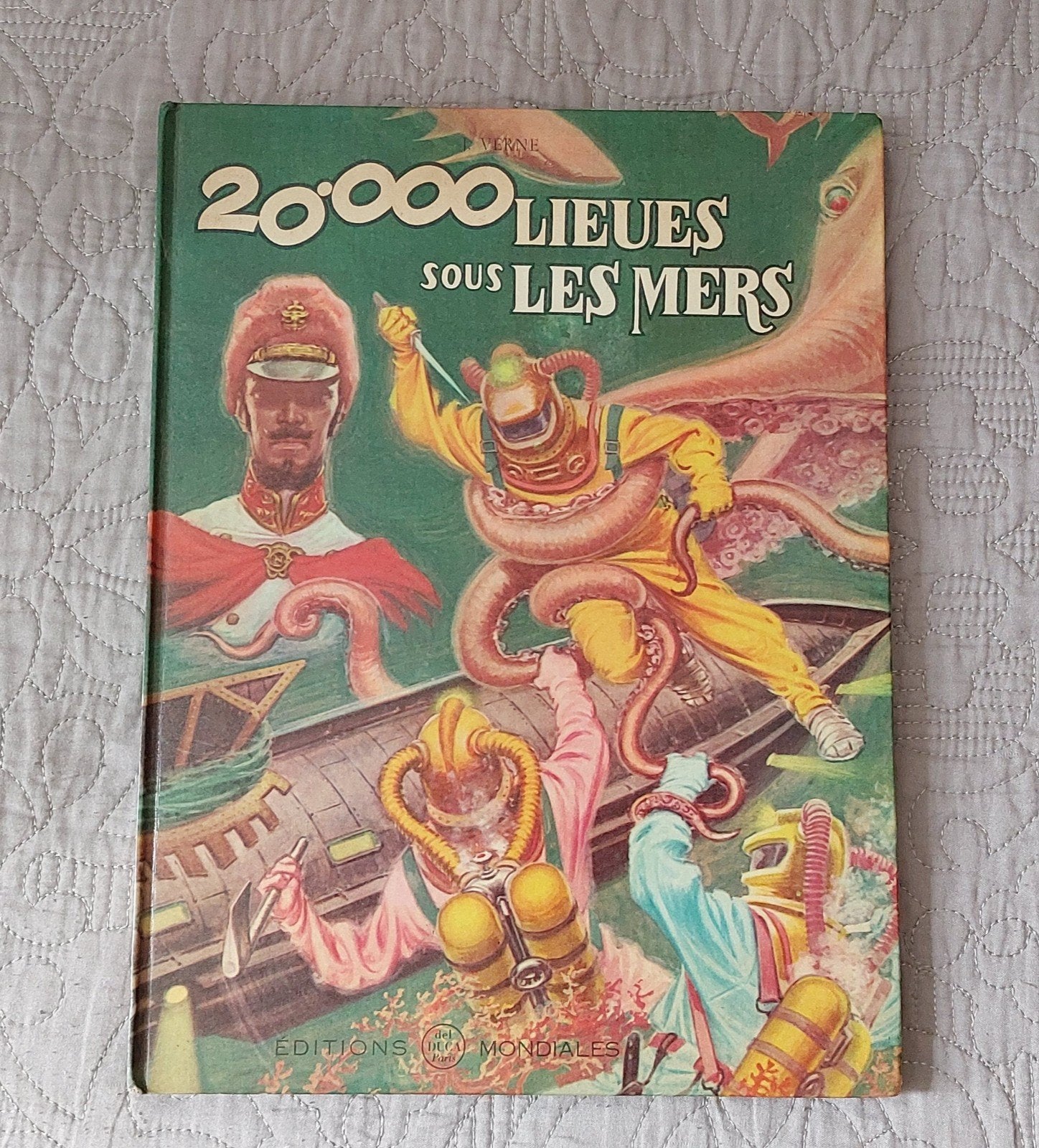 20.000 Mijlen onder Zee - Jules Verne (Frans), Boeken, Ophalen of Verzenden, Gelezen, Jules Verne