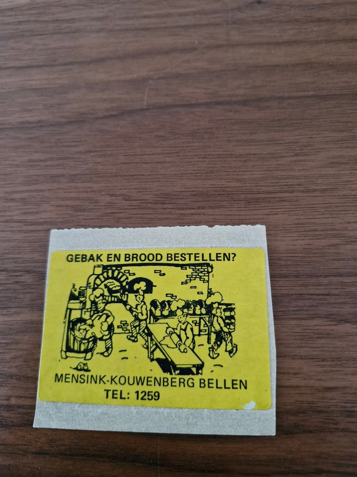 9682 Vintage bakkerij sticker Mensink-Kouwenberg, Ophalen of Verzenden, Gebruikt