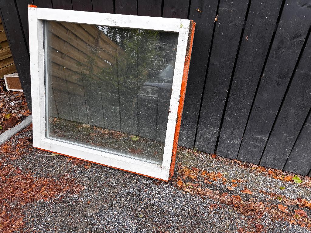 Houten kozijn met dubbelglas, Gebruikt, Raamkozijn, Inclusief glas, 75 tot 150 cm