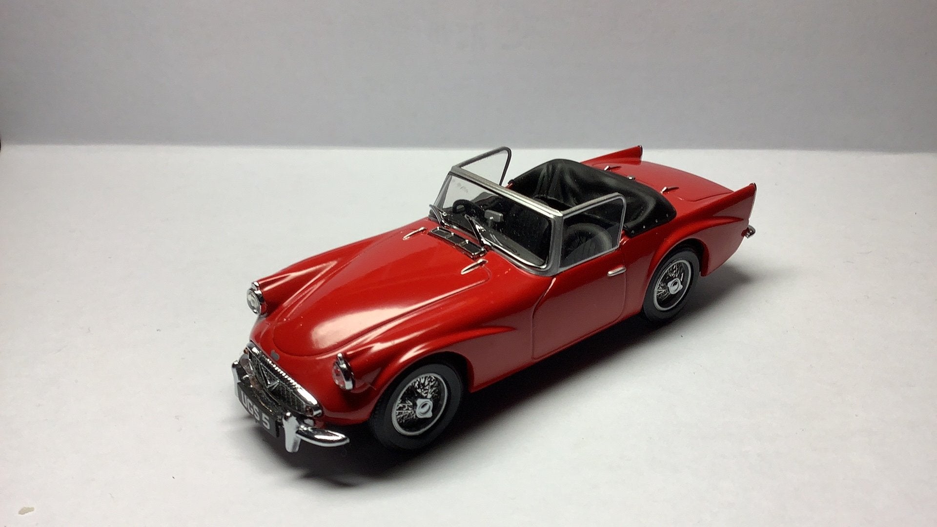 Oxford Daimler SP250 Royal Red, Ophalen of Verzenden, Zo goed als nieuw, Auto