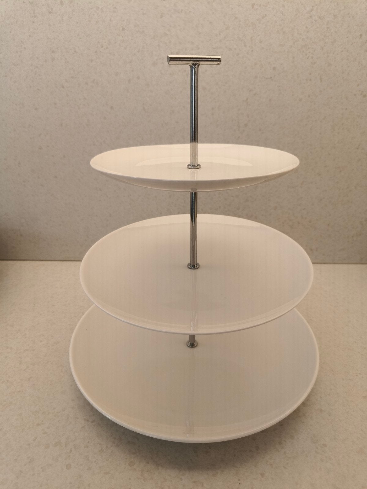 Yong Squito Etagere, Ophalen