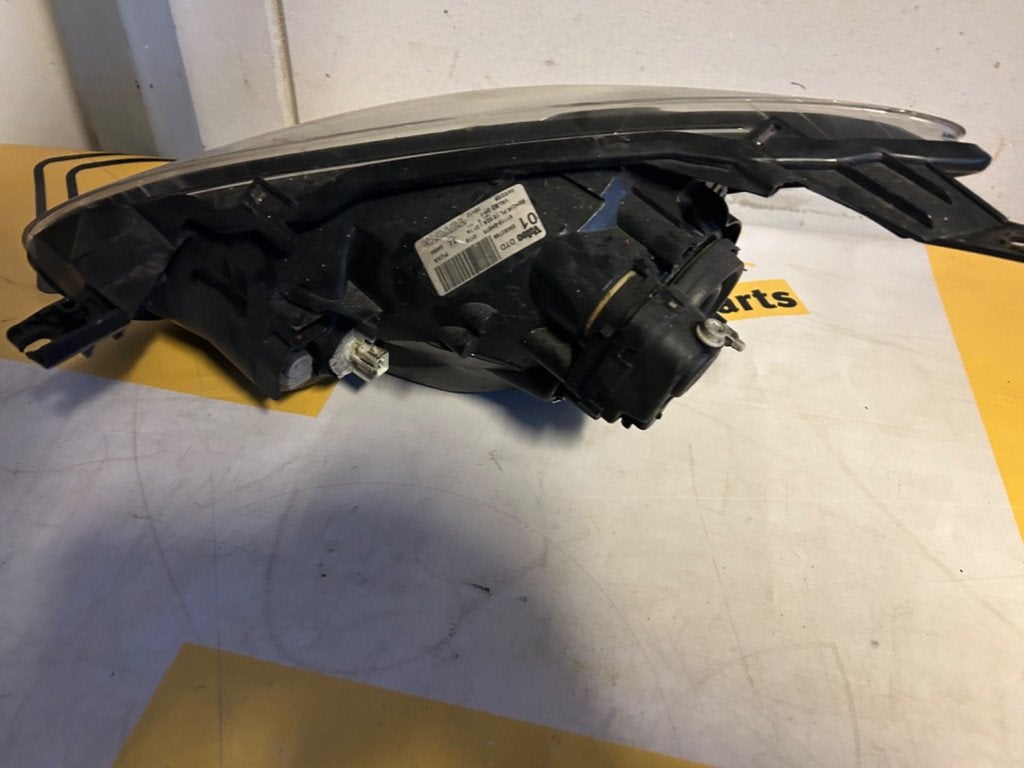 Toyota AYGO Rechts voor Koplamp 89553100 origineel koplamp, Info@fabrikant.eu, Fabrikantstraat 1
1000 AA  Amsterdam, NL, Ophalen of Verzenden