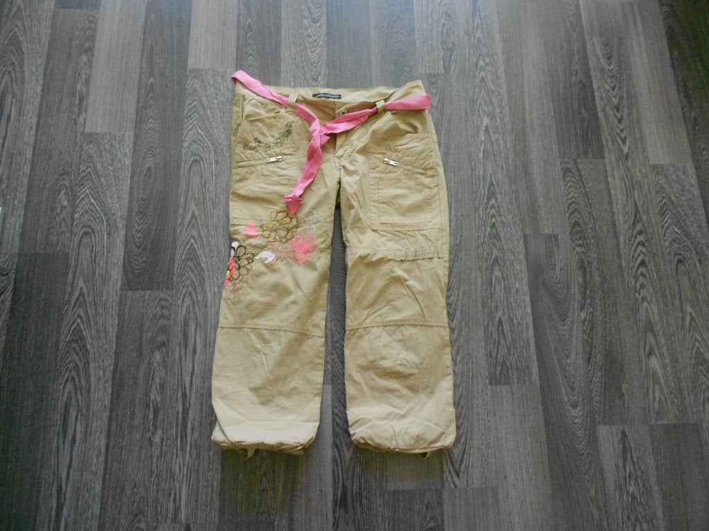 schitterende damescapri van COMPAGNIA ITALIANA ( maat 38 ), Kleding | Dames, Maat 38/40 (M), Overige kleuren, Ophalen of Verzenden