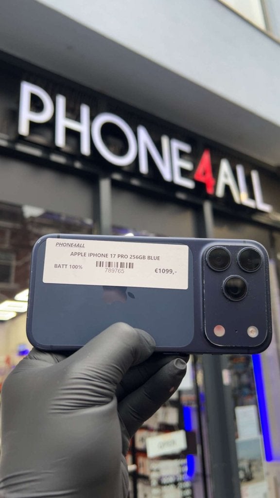 APPLE IPHONE 17 PRO 256GB BLUE, Niet ingevuld, Niet ingevuld, Ophalen of Verzenden, Zo goed als nieuw