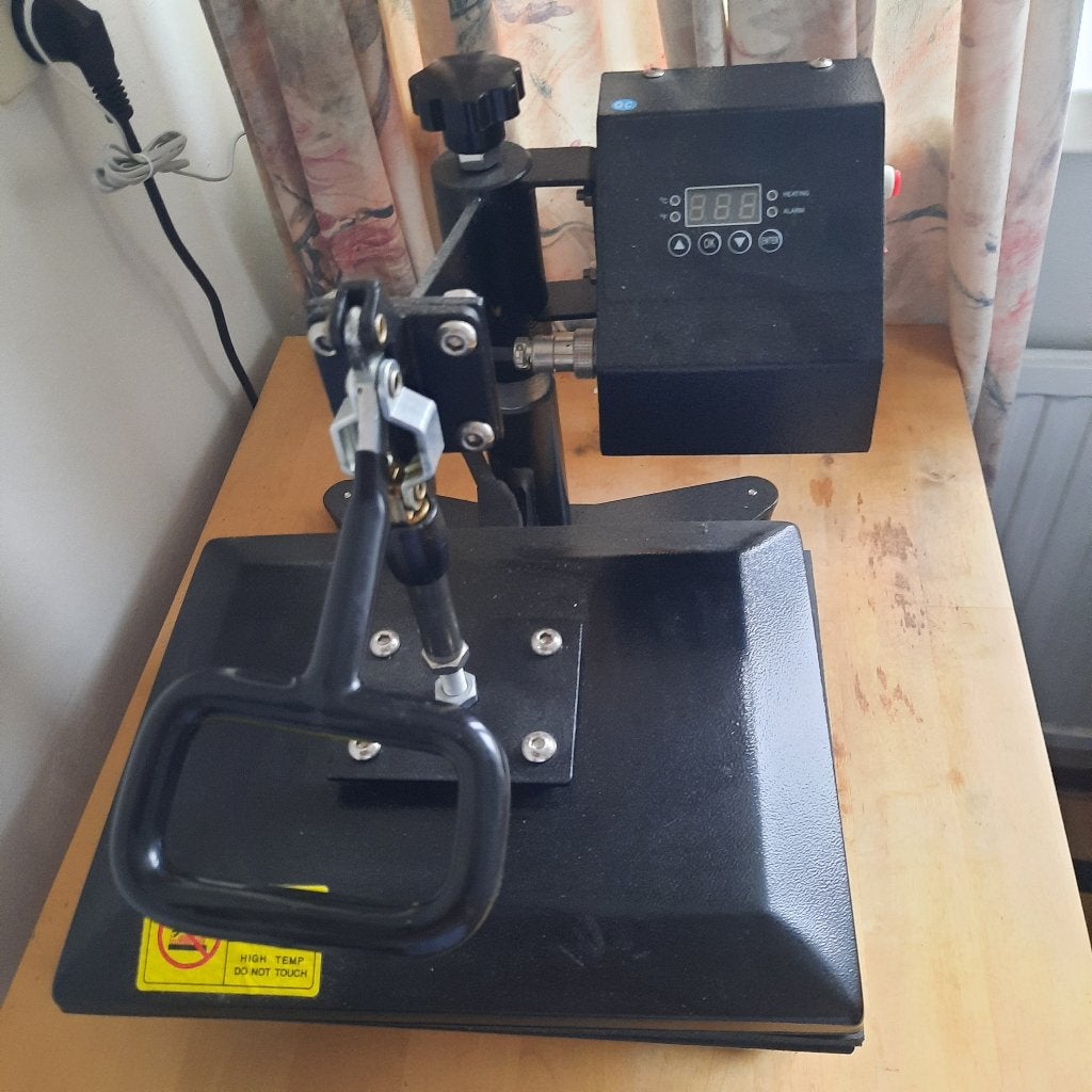Foto 22 van Te Koop Silhouette Cameo 4 + hitte pers