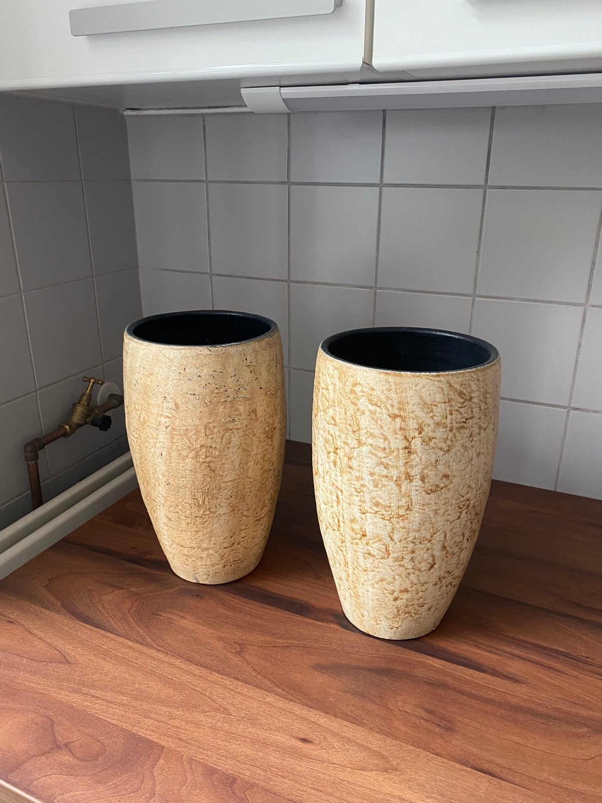 2 hoge bloempotten voor binnen, 30 cm hoog, Rond, Binnen, Ophalen of Verzenden, Zo goed als nieuw