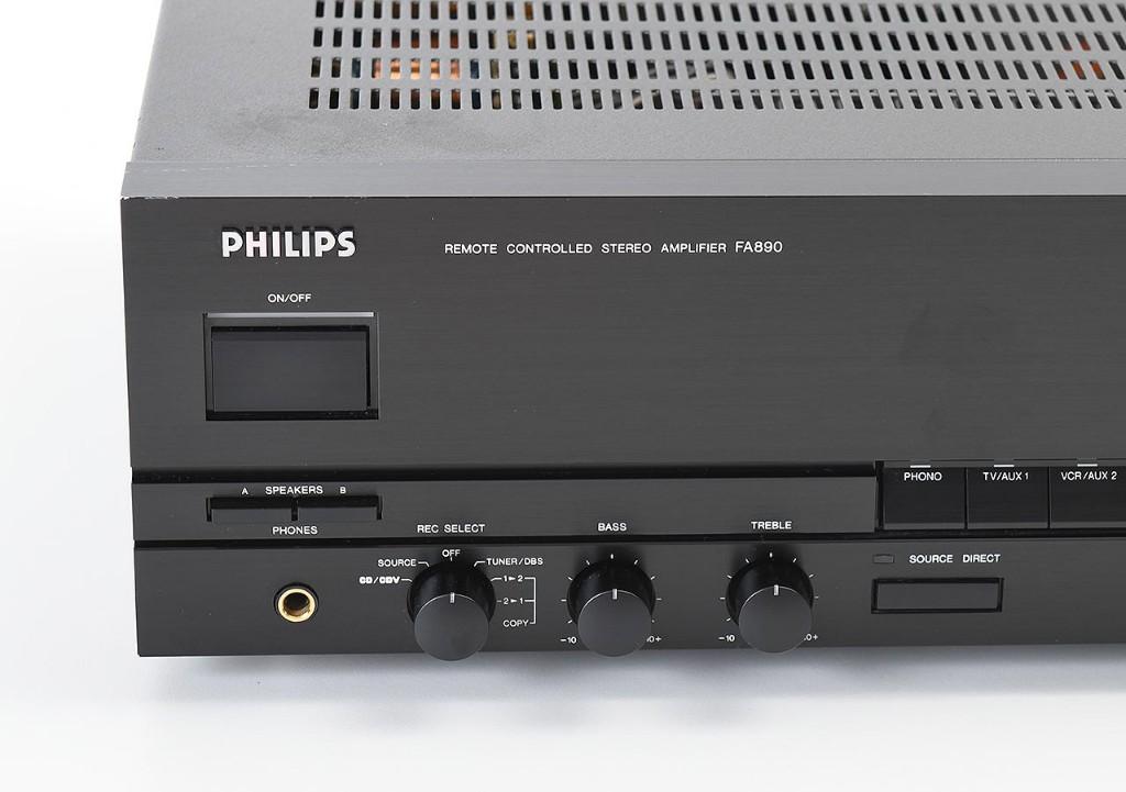Philips FA890 versterker - defect, dus voor de knutselaar, Audio, Tv en Foto, Versterkers en Receivers, 60 tot 120 watt, Niet werkend
