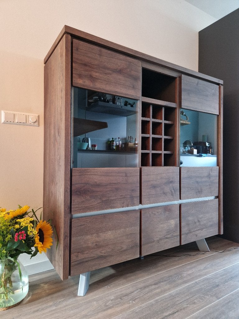 Prachtige halfhoge kast /kast met wijnrek, veel opbergruimte, Huis en Inrichting, Ophalen, Zo goed als nieuw