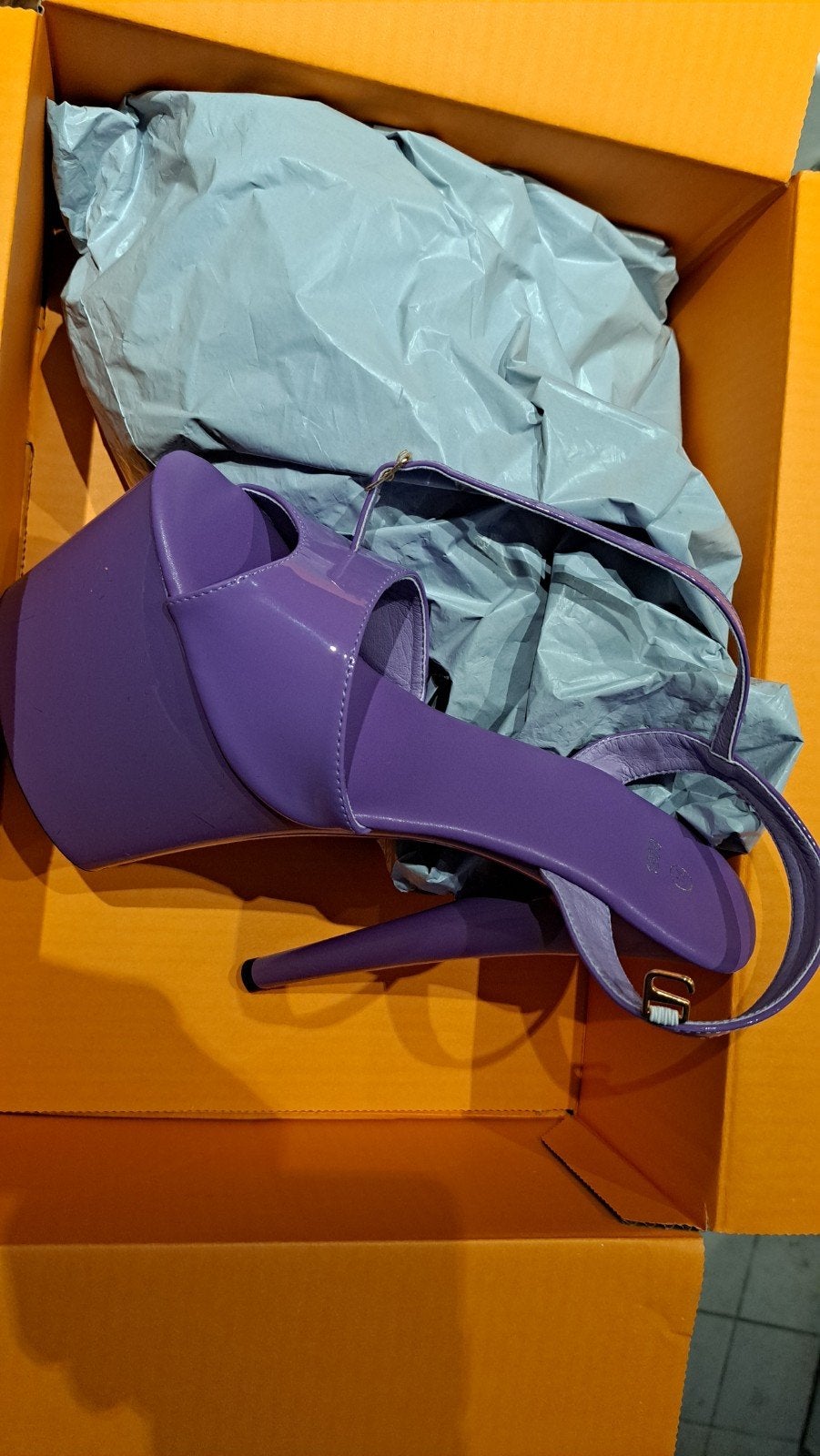 paaldans schoenen gloednieuw maat 44 paars 20 cm, Pumps, Overige kleuren, Verzenden, Nieuw