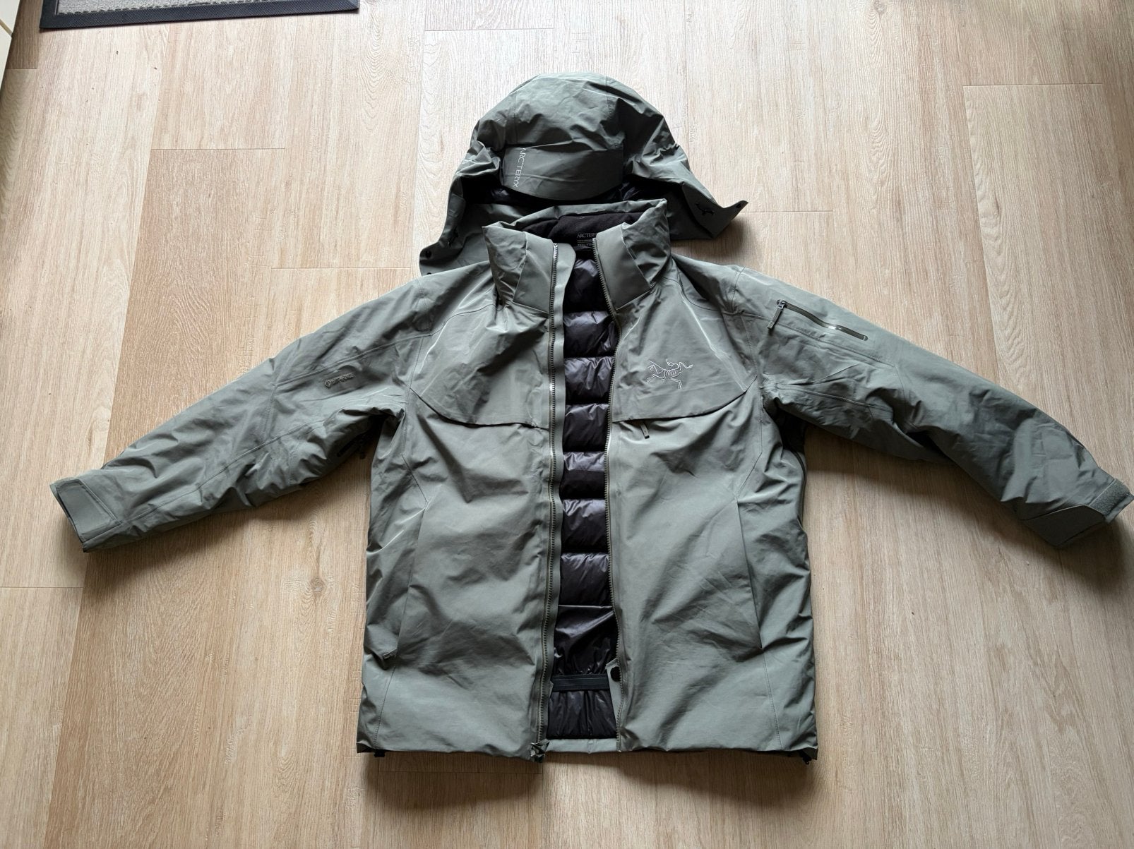 Arc’teryx Macai Jas XXXL Olijfgroen zgan, Verzenden, Zo goed als nieuw, Overige maten, Groen