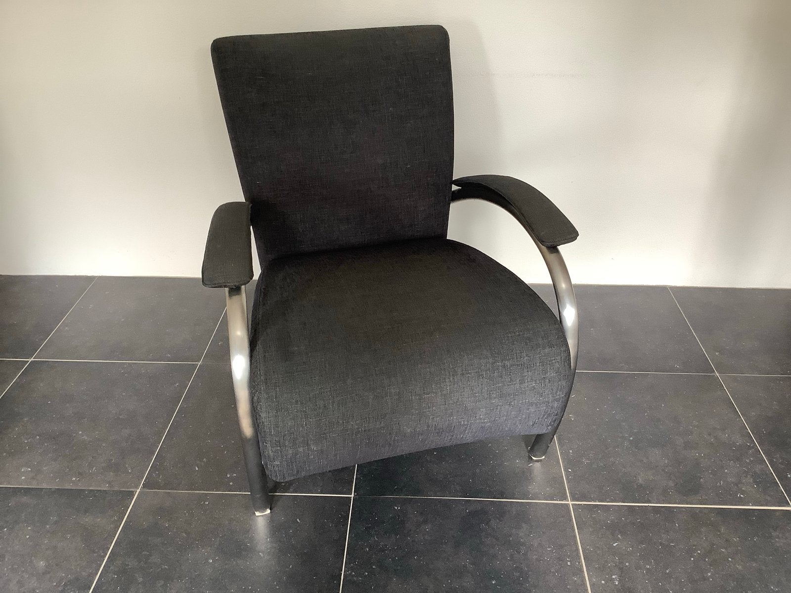 2 Molinari Accademia Fauteuils - Antraciet Stof & Chroom, Huis en Inrichting, Ophalen, Gebruikt, Design, 75 tot 100 cm