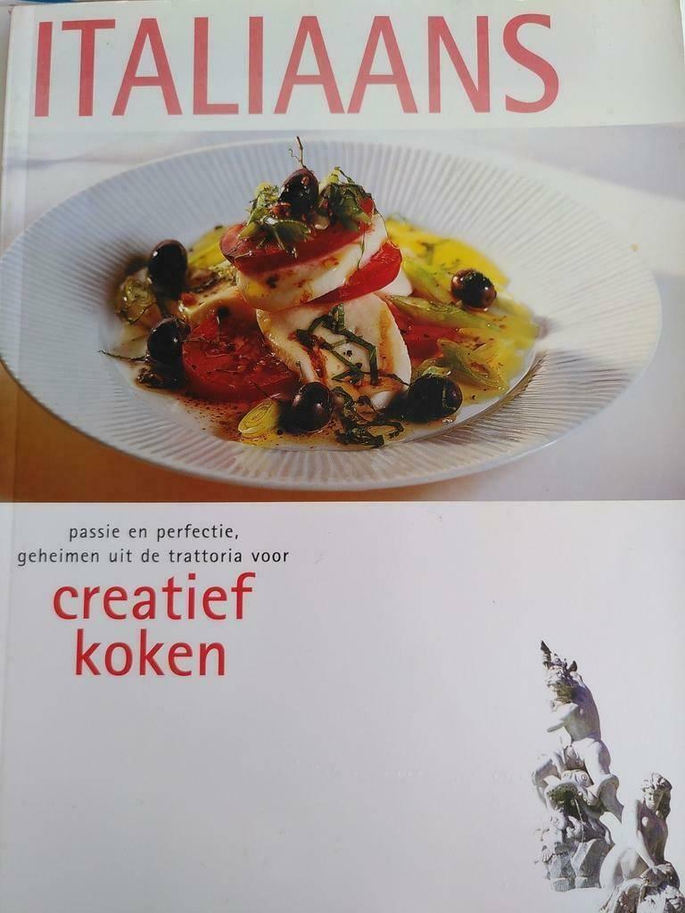 Creatief koken Italiaans, Italië, Rebo Productions, Ophalen of Verzenden, Zo goed als nieuw