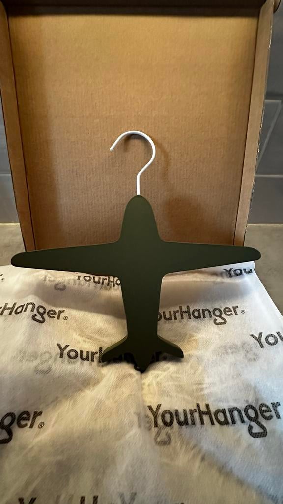 Baby Vliegtuig Kleerhanger - Hout/Metaal YourHanger, Kinderen en Baby's, Ophalen of Verzenden, Nieuw