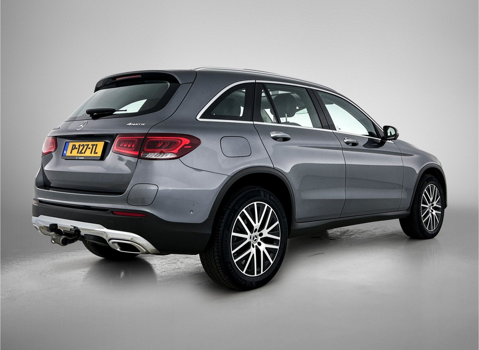 Mercedes-Benz GLC 300 e 4MATIC Business Solution Luxury Pano, Auto's, Automaat, 12 maanden, Gebruikt, 320 pk