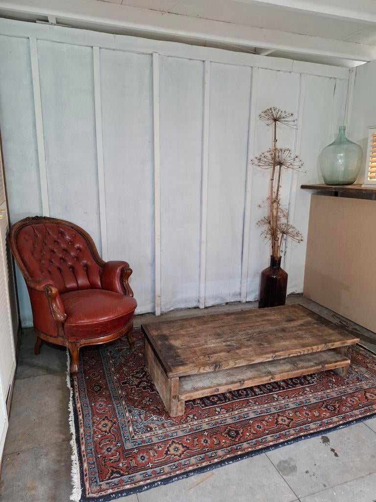 Rustieke houten salontafel met industriële accenten, Antiek en Kunst, Ophalen of Verzenden