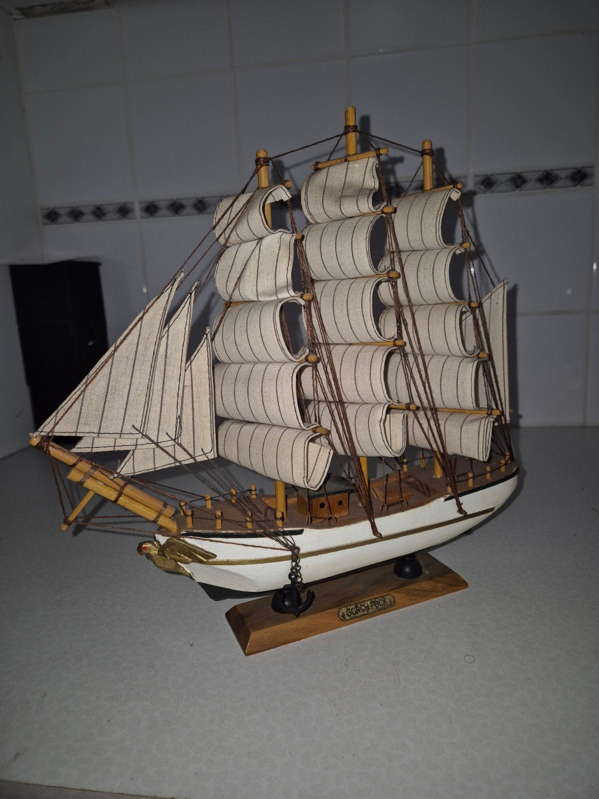 Zeilboot, Hobby en Vrije tijd, Modelbouw | Boten en Schepen, Ophalen of Verzenden, Zo goed als nieuw