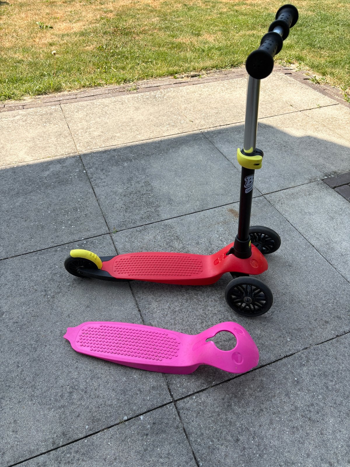 Oxelo B1 Step Decathlon met extra roze deck, Ophalen of Verzenden, Zo goed als nieuw, Gewone step