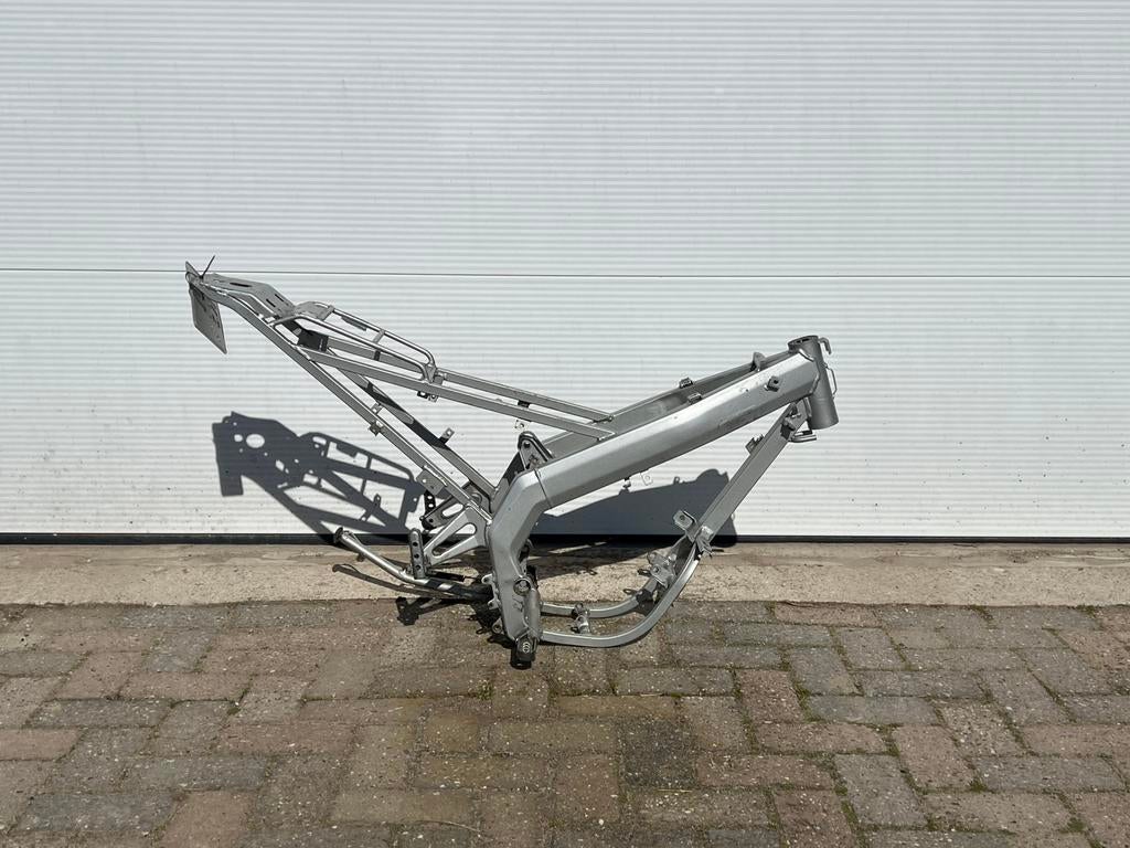 Derbi drd frame met kenteken zonder wok., Fietsen en Brommers, Brommeronderdelen | Algemeen, Gebruikt, Frame, Ophalen