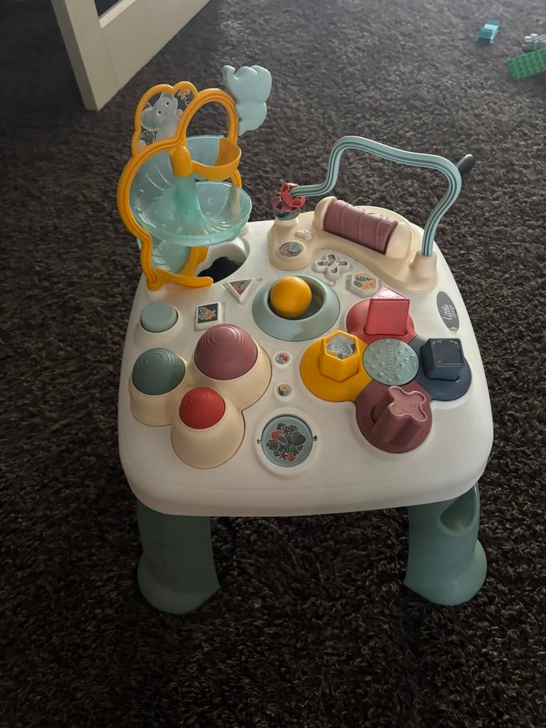 Smoby activiteiten speeltafel, Kinderen en Baby's, Speelgoed | Speeltafels, Ophalen, Zo goed als nieuw