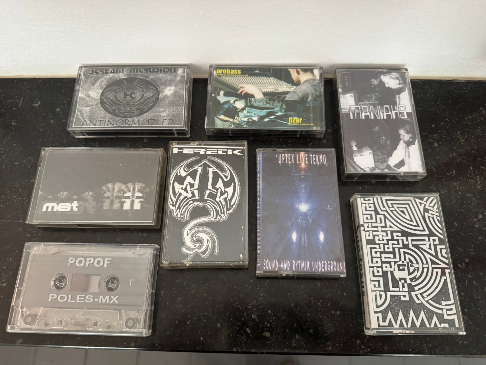 8 x Techno Hard Techno Cassettes., Verzenden, Gebruikt, Dance, 2 t/m 25 bandjes