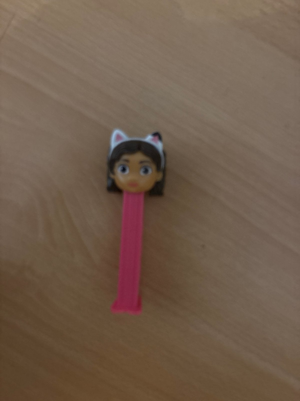 Gabby's Poppenhuis PEZ dispenser met kattenoortjes, Ophalen of Verzenden, Gebruikt, Meisje
