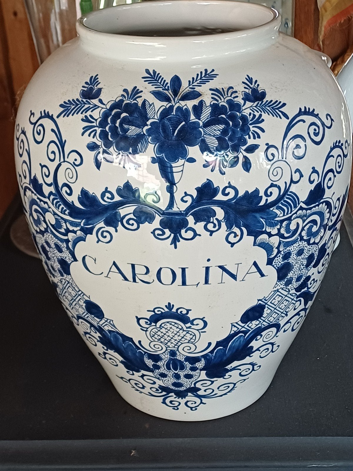 Delft blauwe vaas, Ophalen