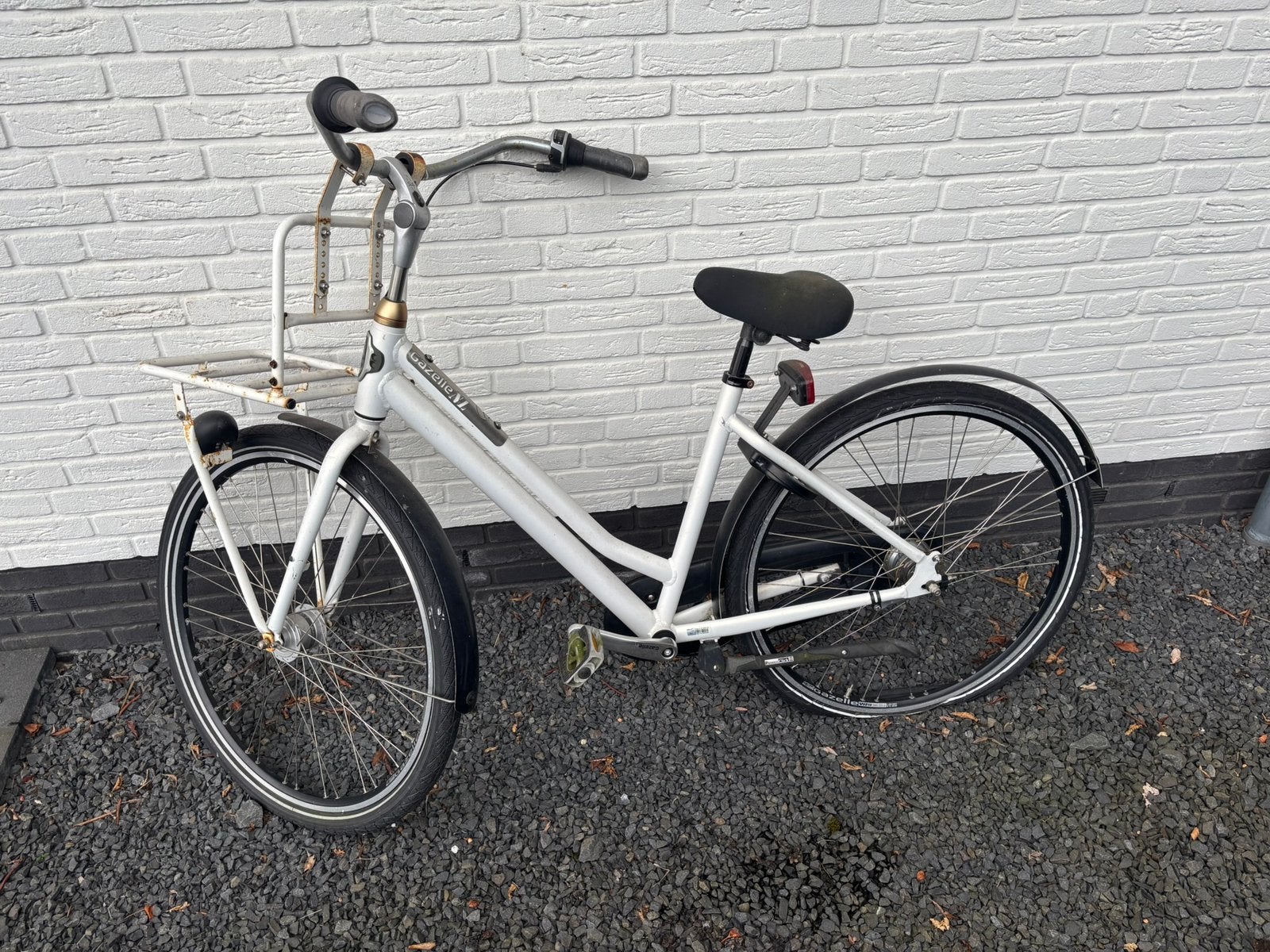 Te koop: leuke damesfiets, Fietsen en Brommers, Fietsen | Dames | Damesfietsen, Ophalen, Terugtraprem, Gebruikt, Versnellingen