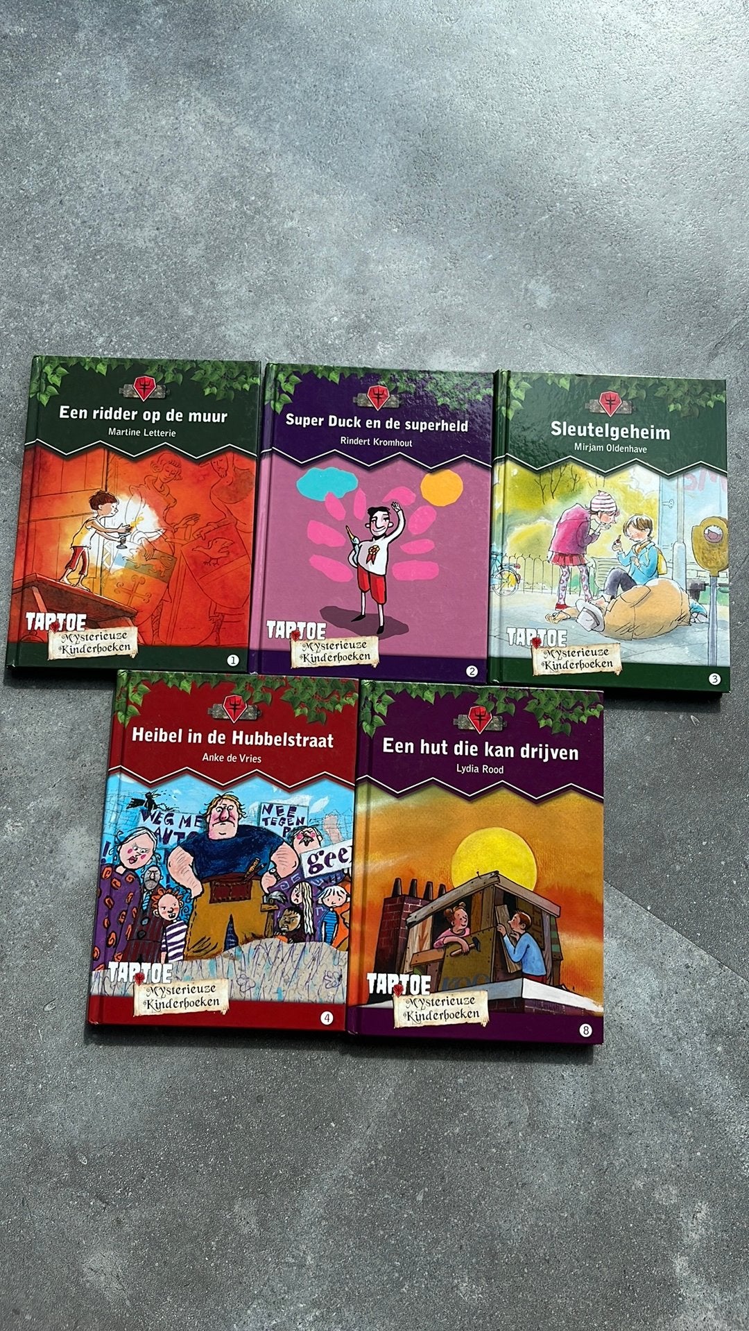 Taptoe Mysterieuze kinderboeken 5 stuks, Boeken, Ophalen of Verzenden, Zo goed als nieuw, Fictie
