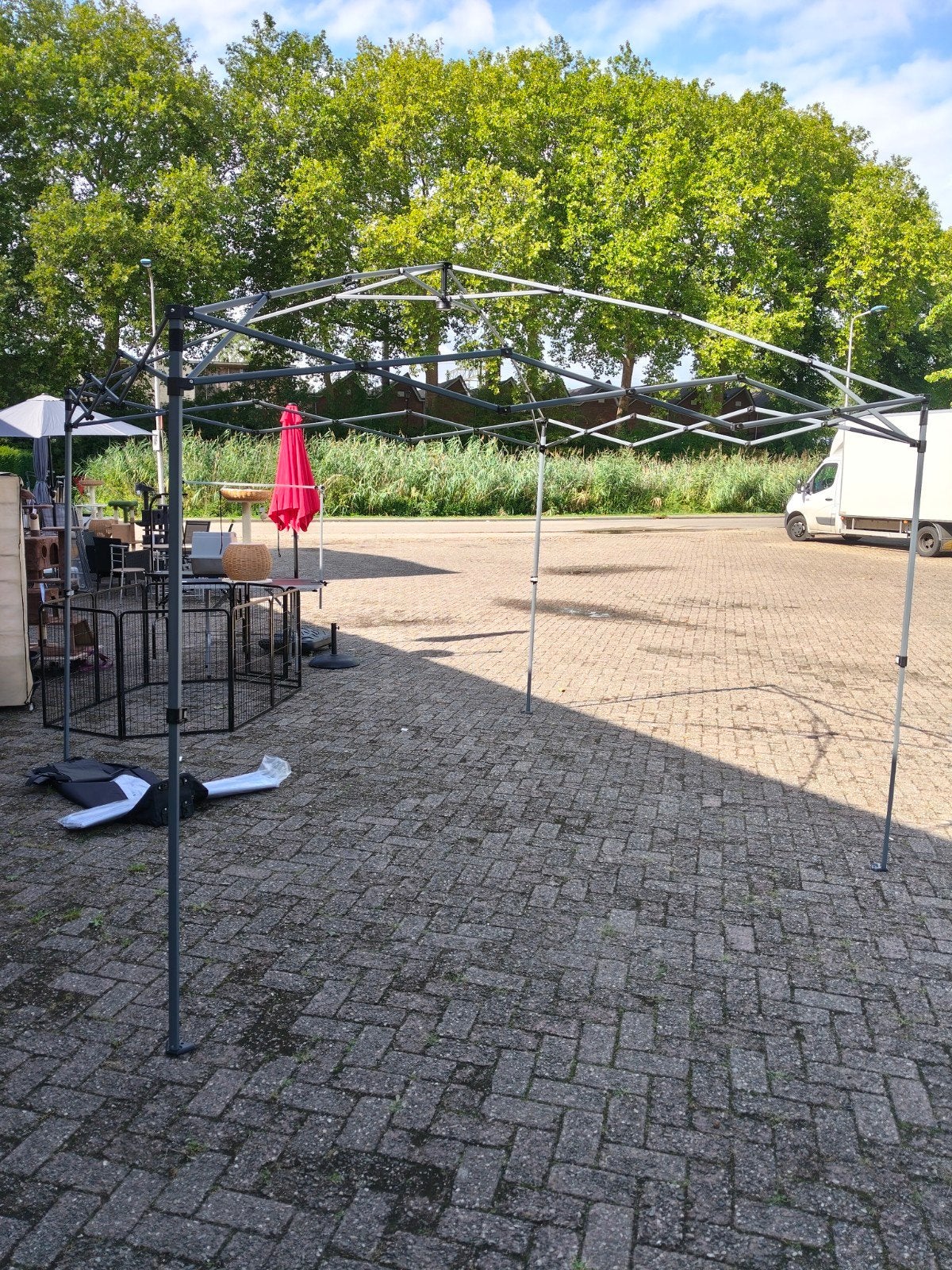 Aangeboden Nieuwe Pop Up Partytent, Ophalen, Nieuw, Minder dan 5 meter