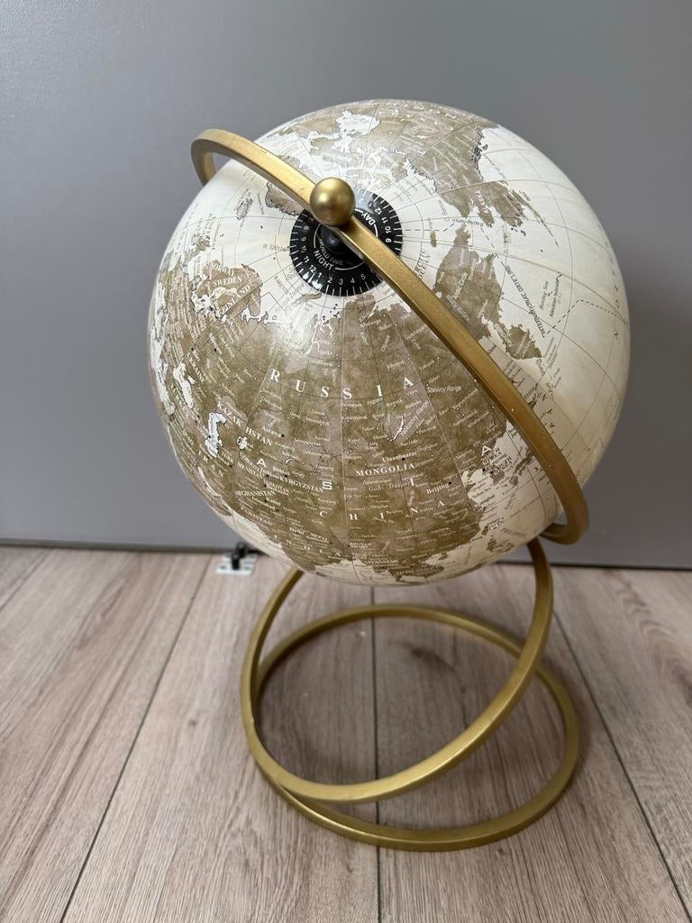 Maison du Monde Decoratieve Wereldbol Goud, Ophalen, Zo goed als nieuw