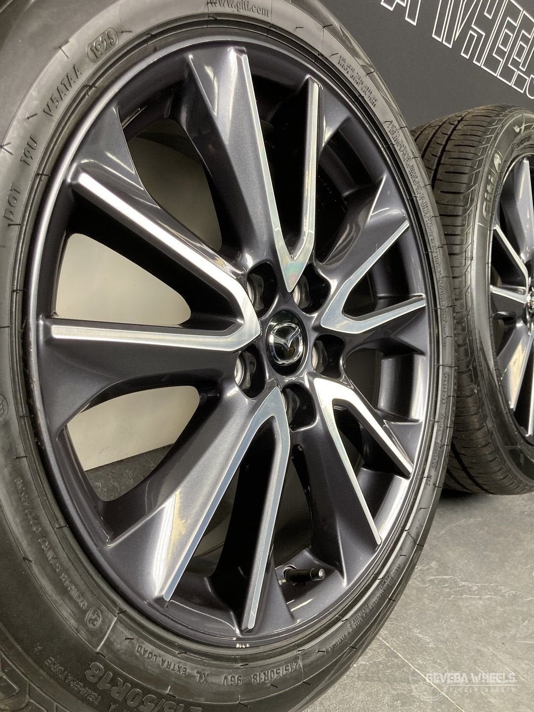 18” originele Mazda CX3 velgen + banden 5x114.3 9965277080, Auto-onderdelen, 18 inch, -, -, Banden en Velgen