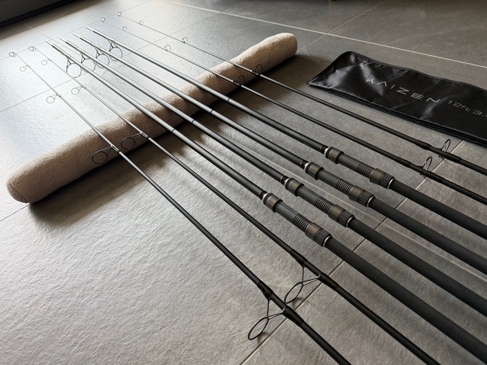 4 x Korda Kaizen Platinum 12ft 3,5lbs NIEUWSTAAT, Ophalen, Zo goed als nieuw, Complete set