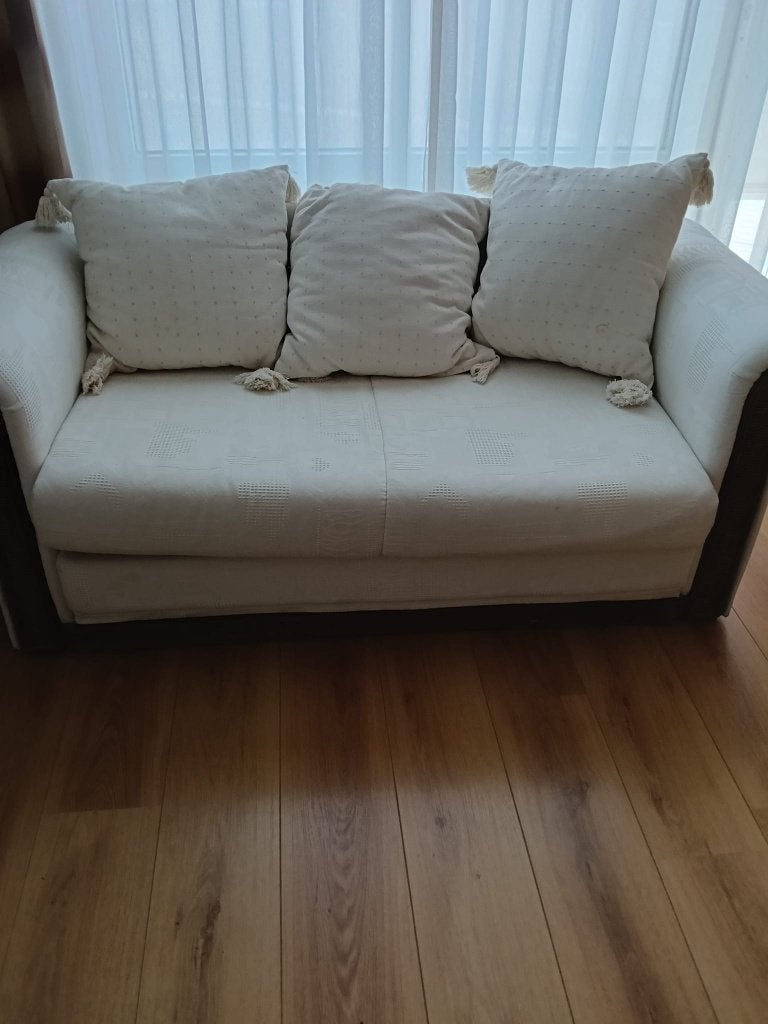 Comfortabele tweepersoonsbank met rotan details, Ophalen, Gebruikt, 210 cm, Tweepersoons