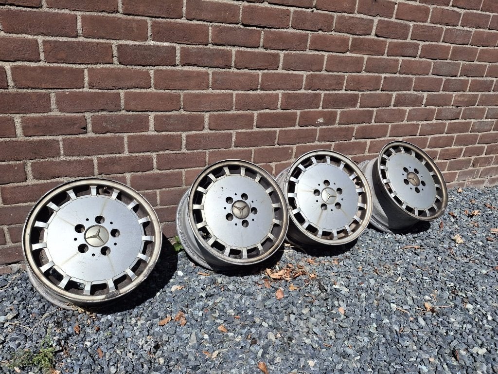 Mercedes kroonkurkvelgen 4x, Auto-onderdelen, Ophalen, Velg(en), 17 inch, Zomerbanden