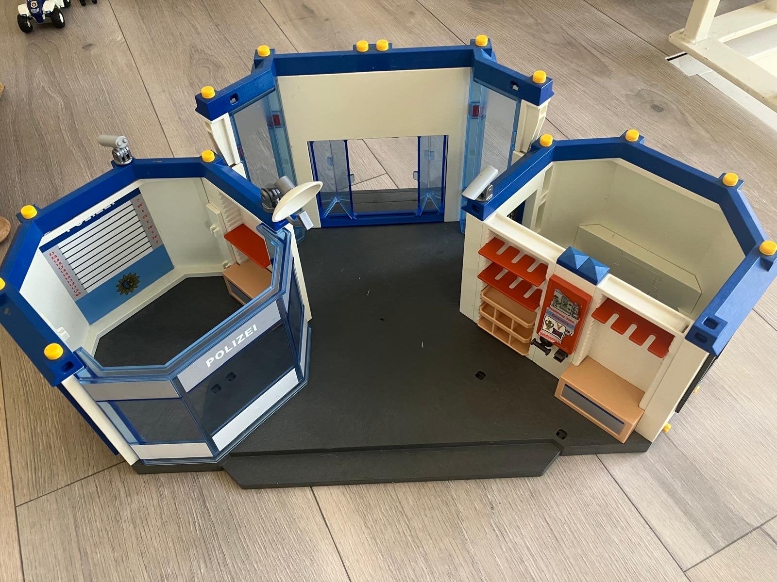 Playmobil Politiebureau met accessoires, Gebruikt, Gebouw, Complete set, Ophalen of Verzenden
