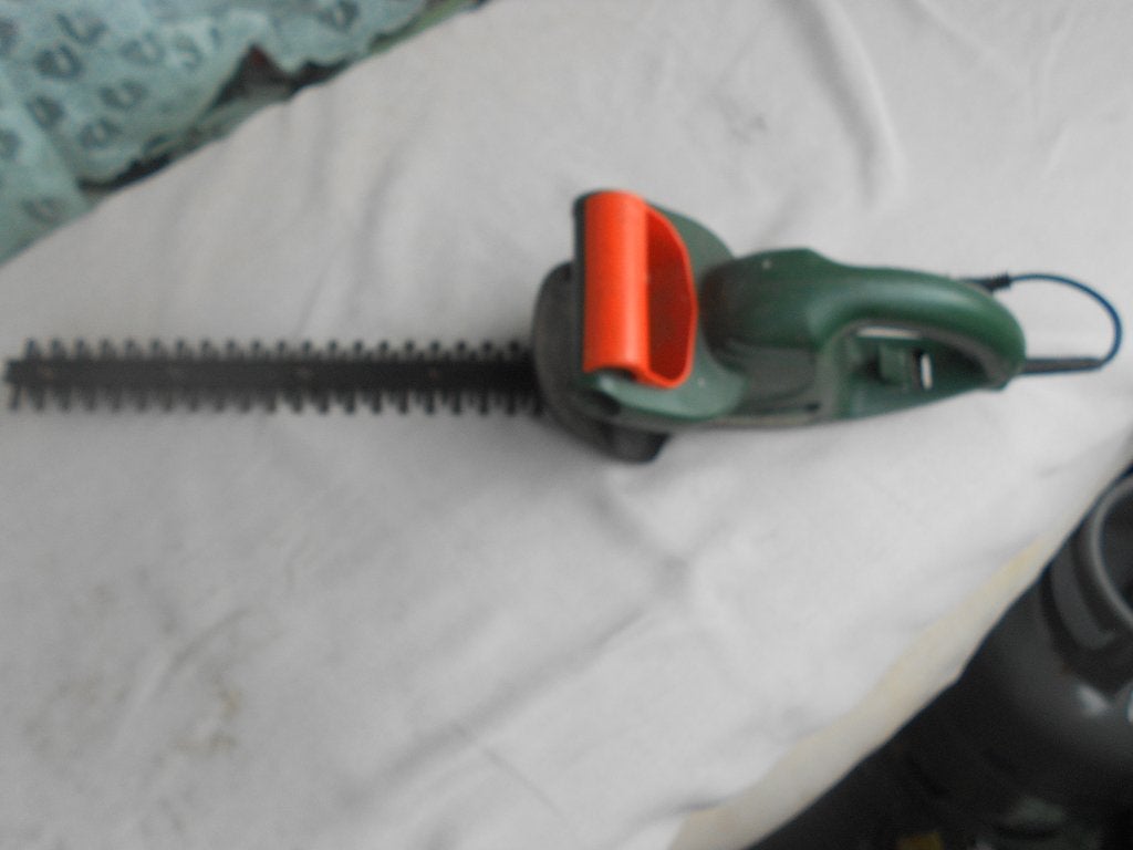 Heggeschaar Back en Decker type GT250 41cm, gebruikt., Ophalen, Gebruikt, Elektrisch, Black+Decker