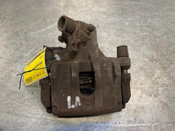 Remklauw (Tang) links-achter van een Volvo C30, Gebruikt, -, -, Ophalen of Verzenden