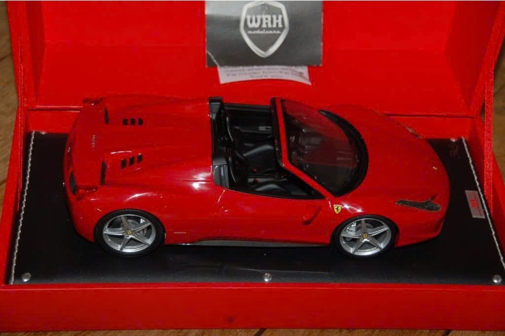 SALE ! FERRARI 458 SPIDER rosso corsa MR models USED WRH, Hobby en Vrije tijd, Modelauto's | 1:18, Verzenden, Gebruikt, Auto, Overige merken