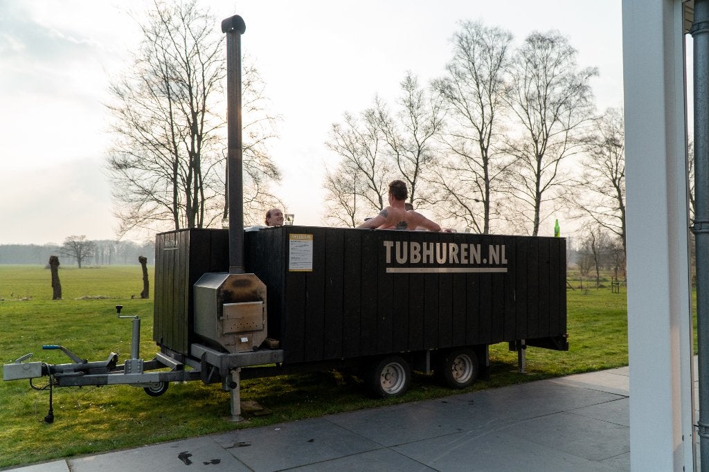 Compleet hottubverhuurbedrijf te koop