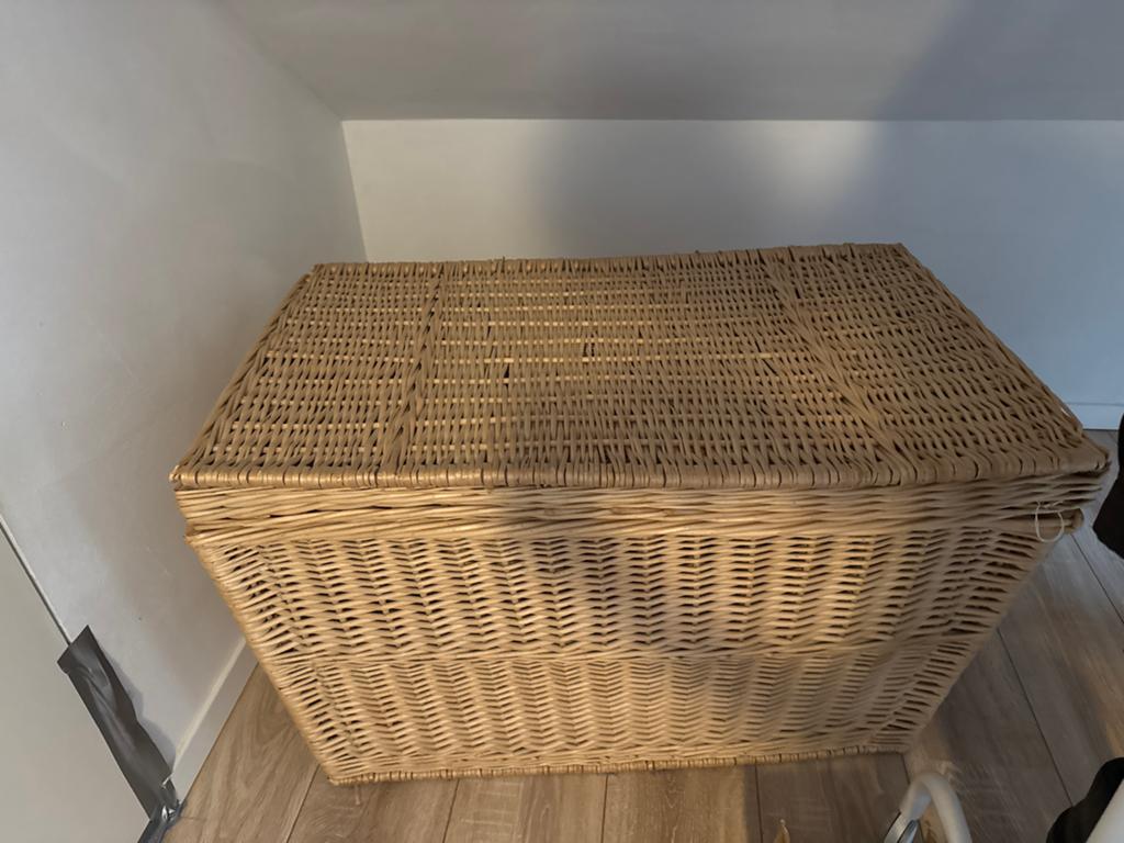 Grote rieten opbergkist / dekenkist, Huis en Inrichting, Ophalen, Overige materialen, Gebruikt, 100 tot 150 cm