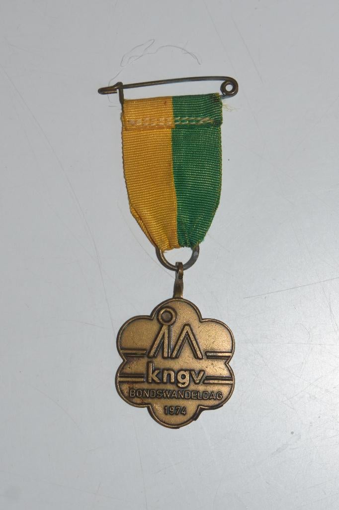Medaille KNGV Boswandeldag 1974, Verzenden, Overige materialen, Nederland